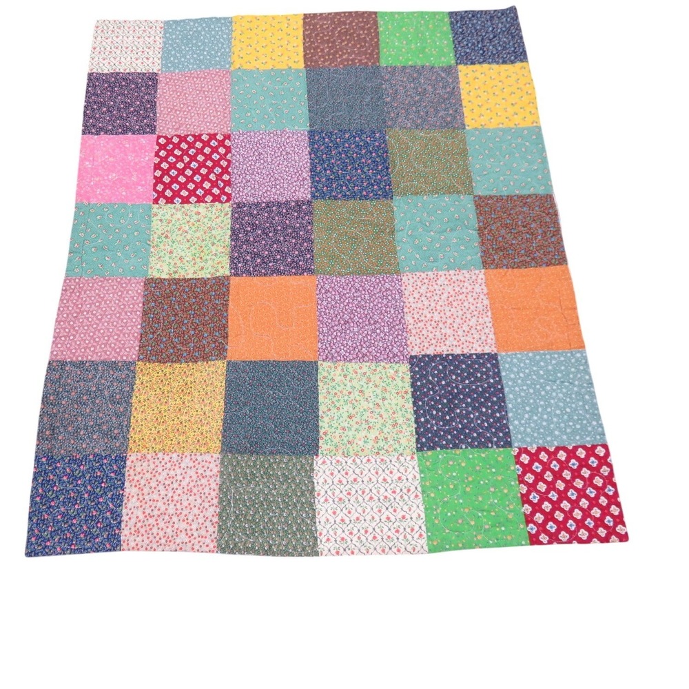 Vintage Handmade Patchwork Crib Quilt Multicolor Floral Calico Cotton‎  31"x 36"
